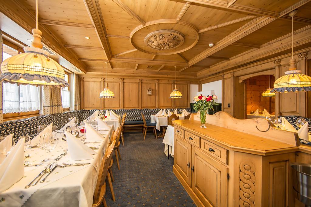 Hotel Cresta Samnaun Bagian luar foto
